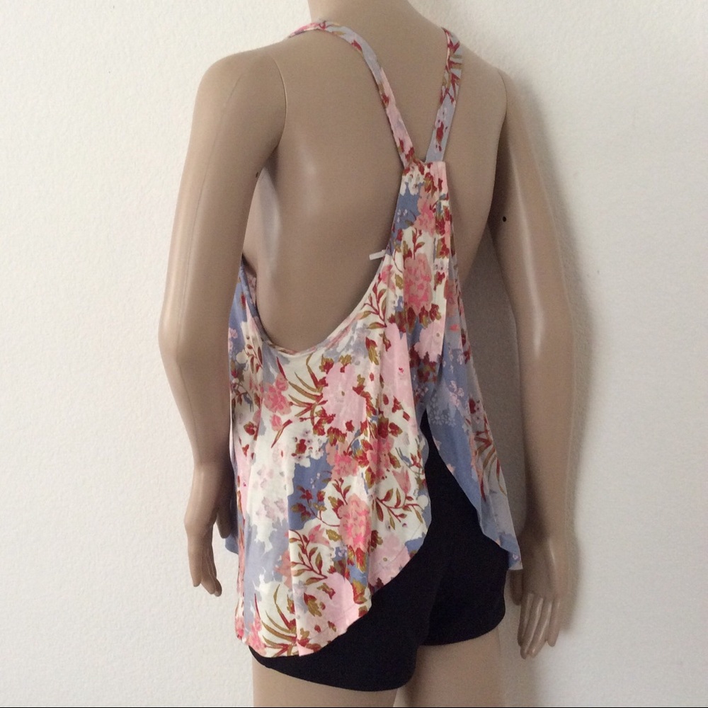 UO Kimchi Blue Tulip Back Floral Flowy Tank M - Picture 4 of 8